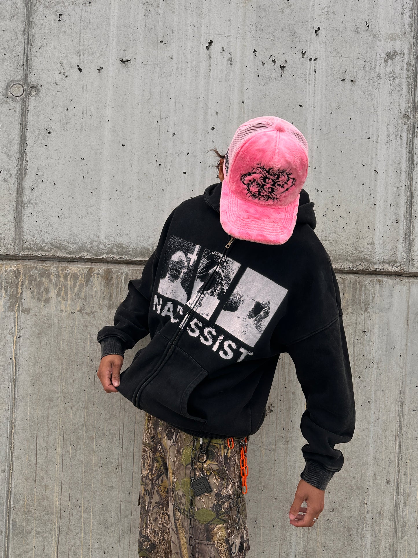 NARCISSIST HOODIE + LEOPARD TEE