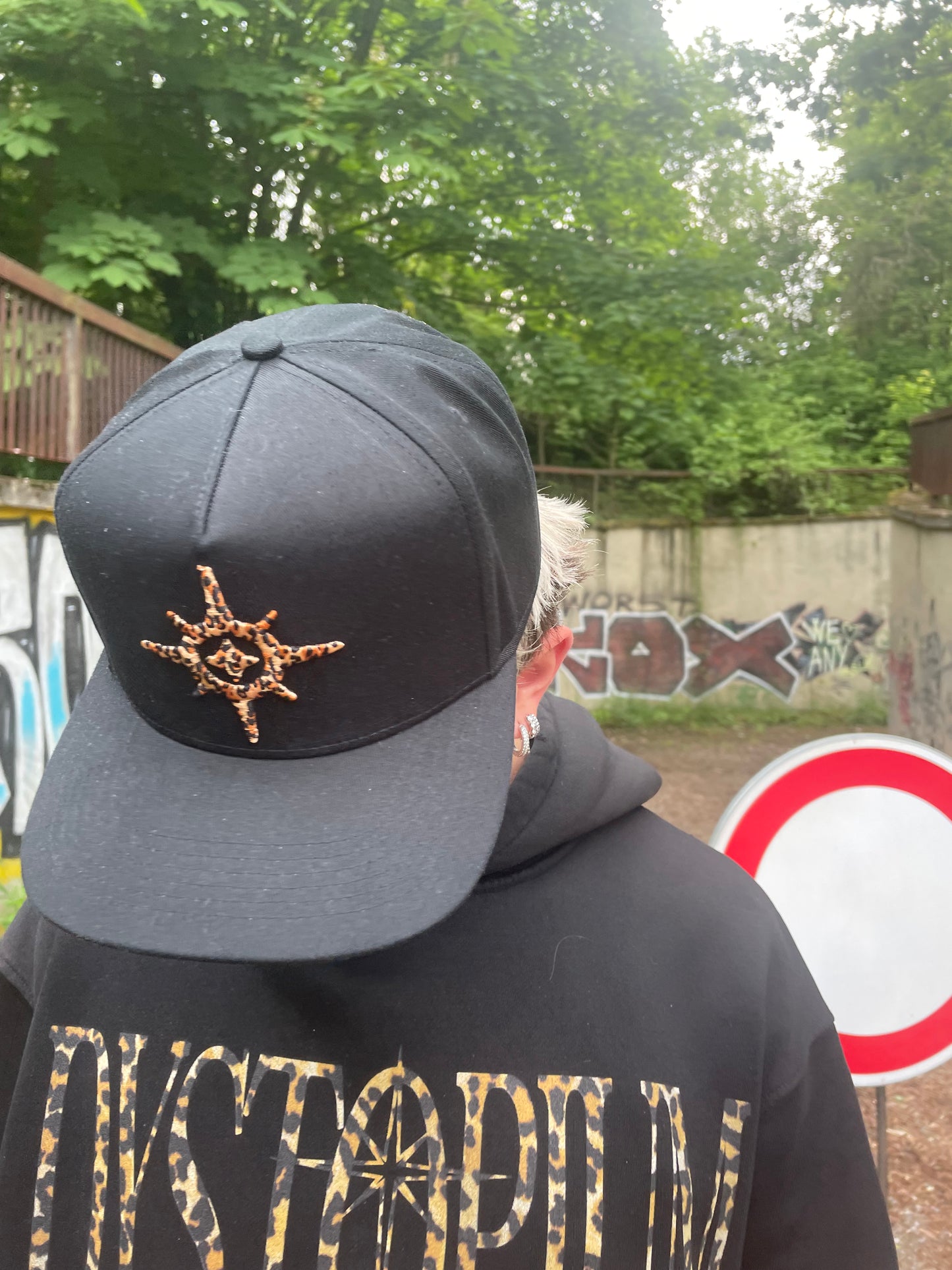 LEOPARD PRINT CAP